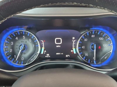2018 Chrysler Pacifica Limited FWD