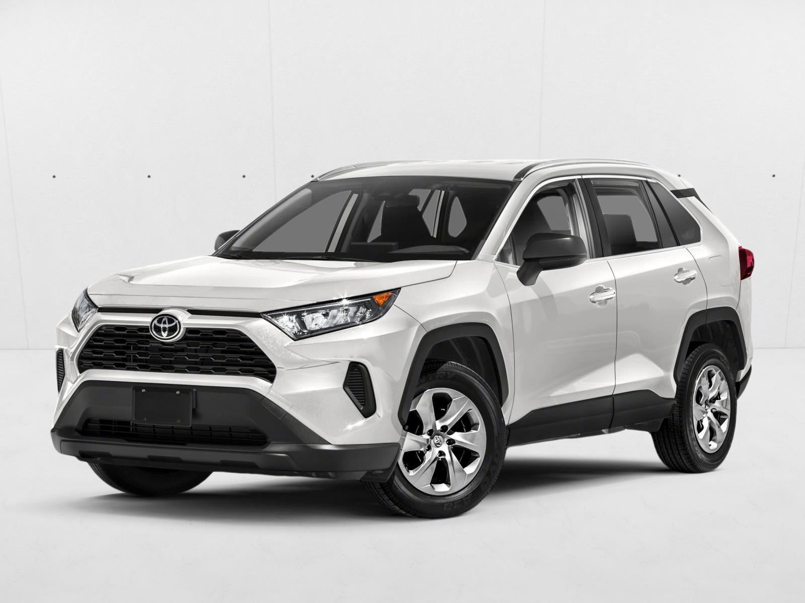 2022 Toyota RAV4 LE FWD (GS)