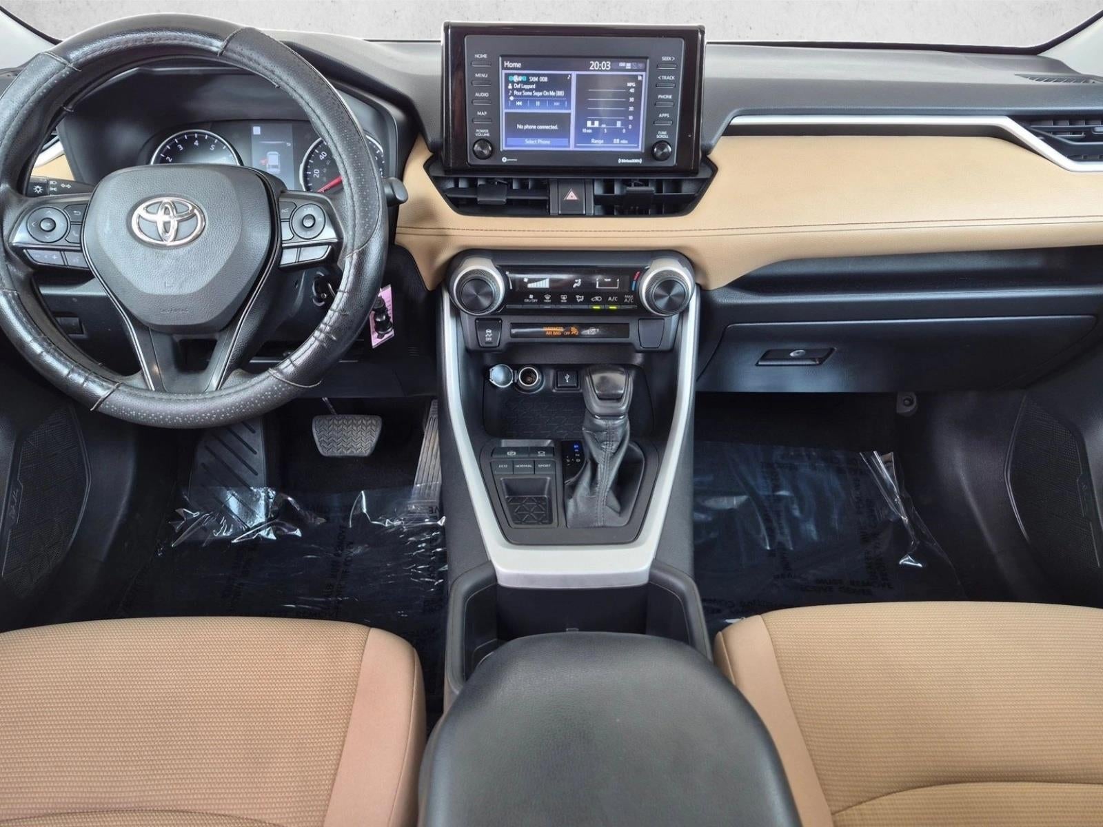 2022 Toyota RAV4 LE FWD (GS)