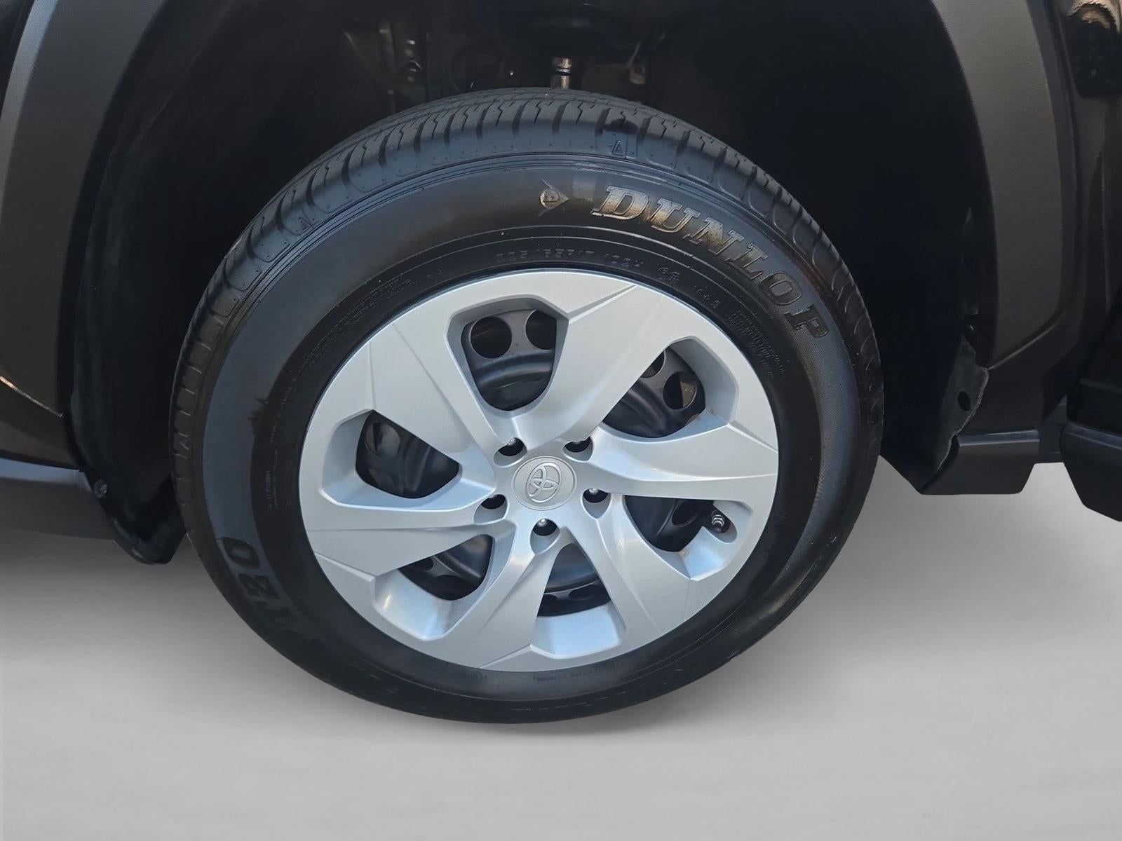 2023 Toyota RAV4 LE FWD (GS)