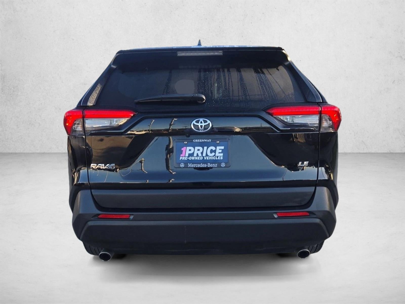 2023 Toyota RAV4 LE FWD (GS)