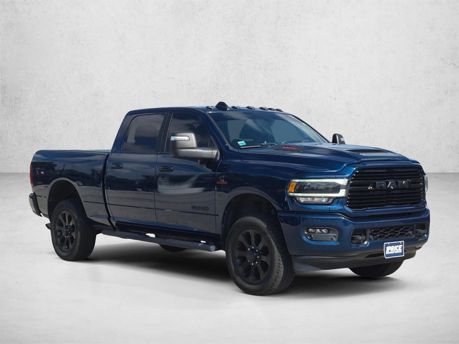 2023 RAM 2500 Laramie 4x4 Crew Cab 6'4" Box