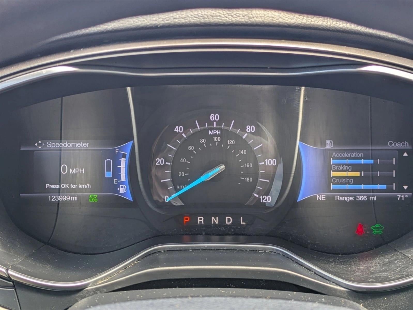 2017 Ford Fusion SE FWD