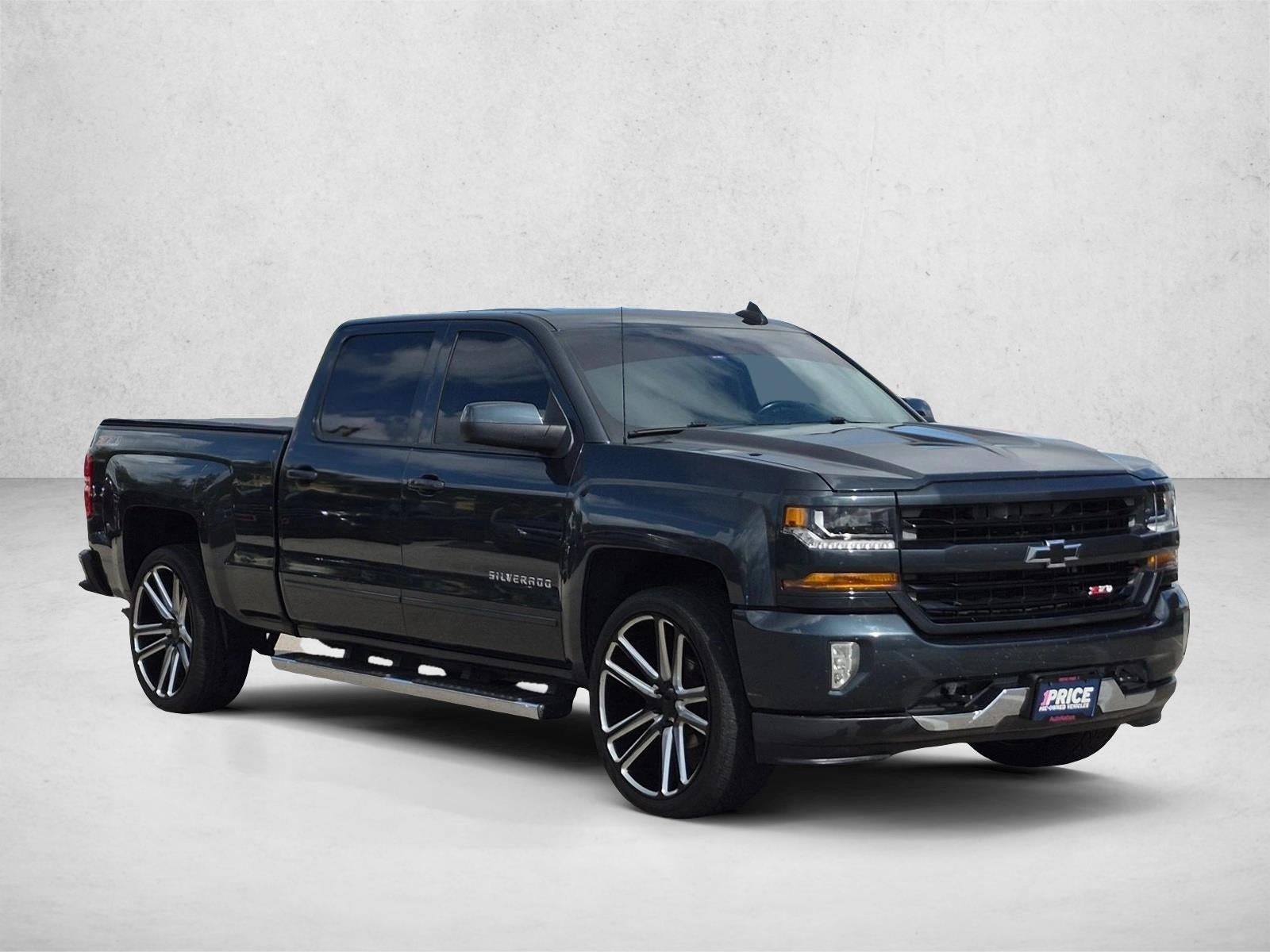 2017 Chevrolet Silverado 1500 Crew Cab Standard Box 4-Wheel Drive LT Z71