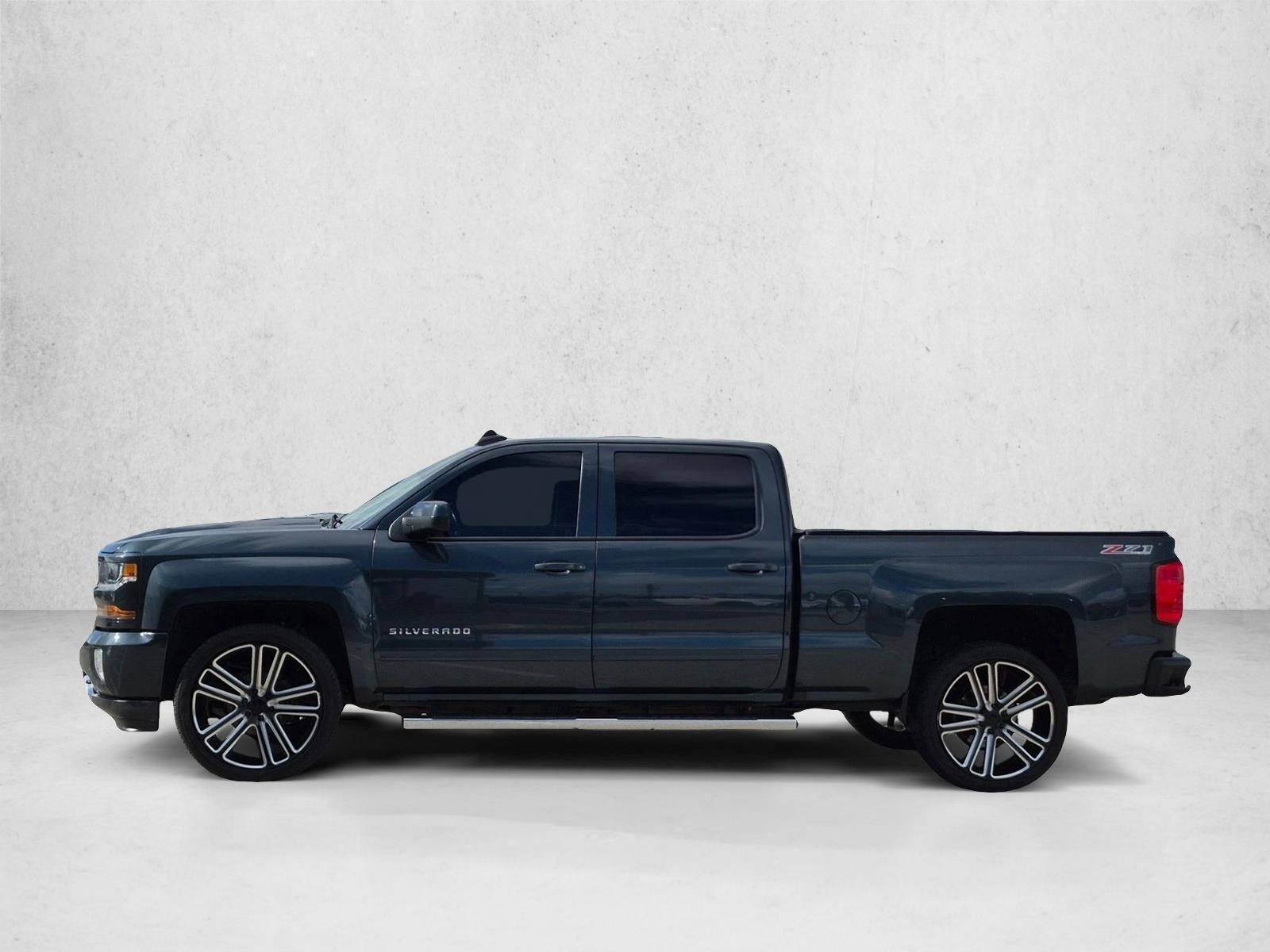 2017 Chevrolet Silverado 1500 Crew Cab Standard Box 4-Wheel Drive LT Z71