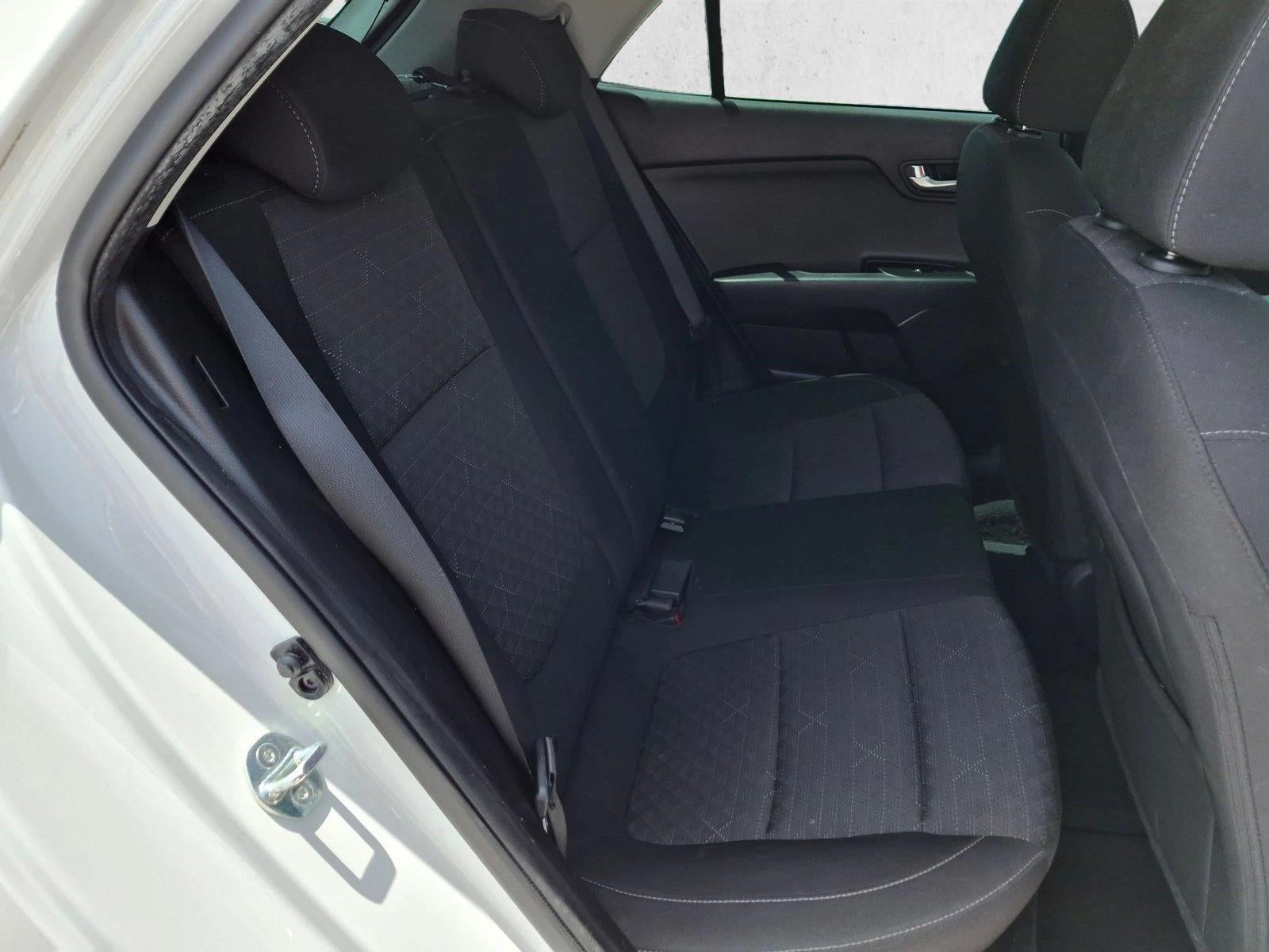 2023 Kia Rio 5-Door S IVT