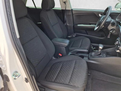 2023 Kia Rio 5-Door S IVT