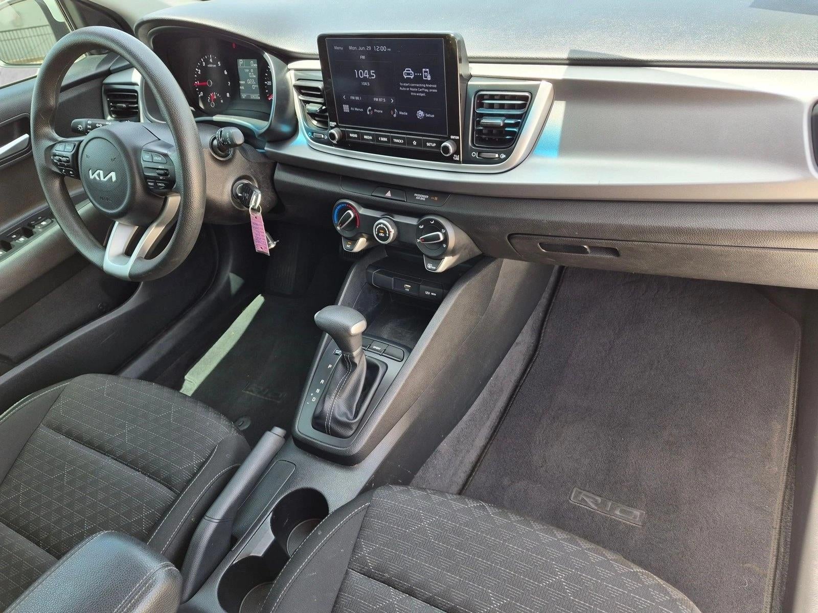 2023 Kia Rio 5-Door S IVT