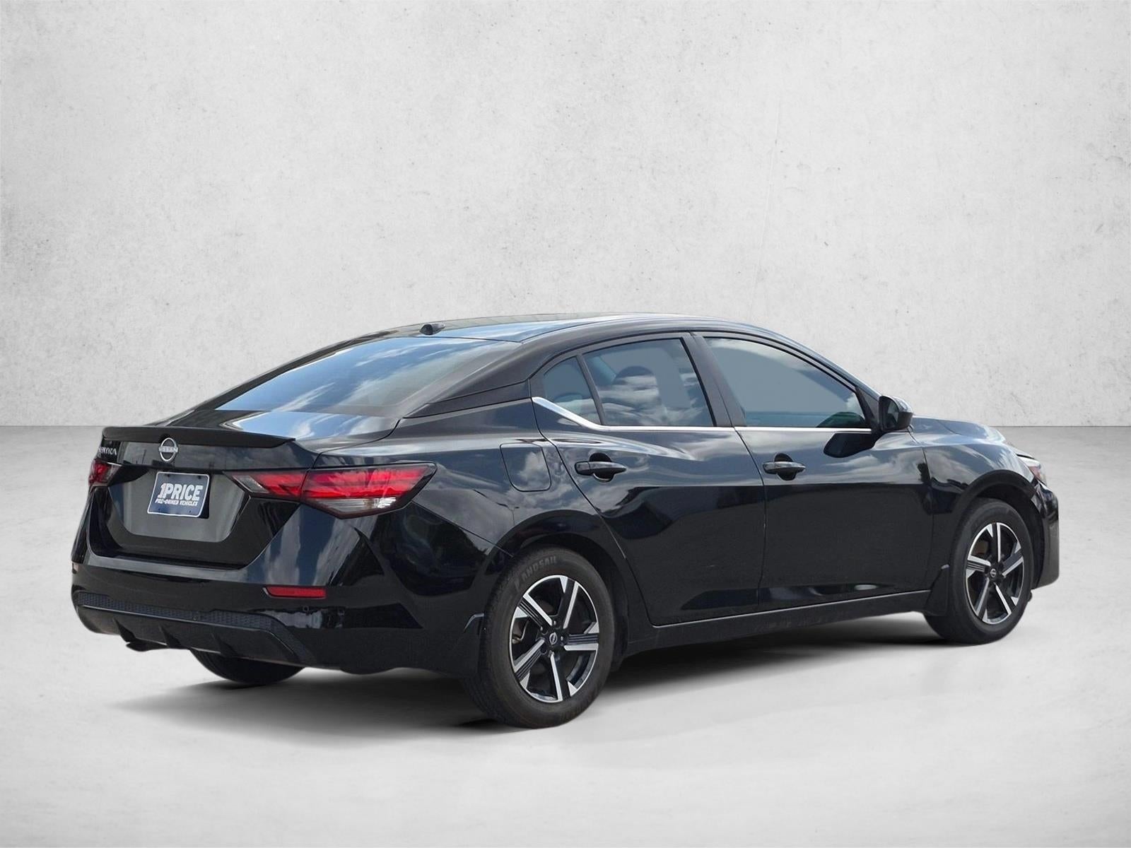 2025 Nissan Sentra SV CVT
