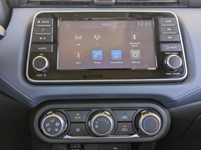 2024 Nissan Versa SV CVT