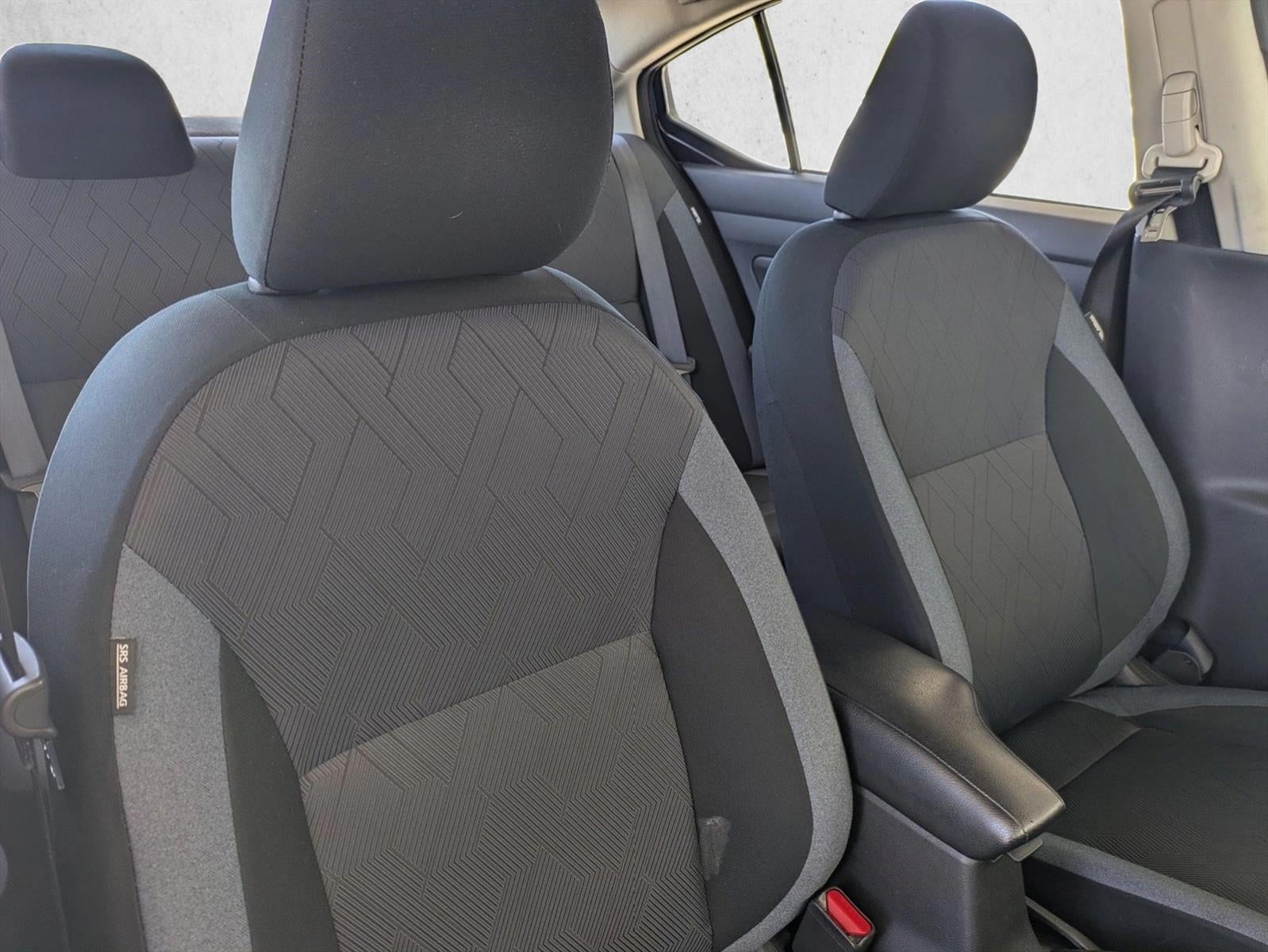 2024 Nissan Versa SV CVT