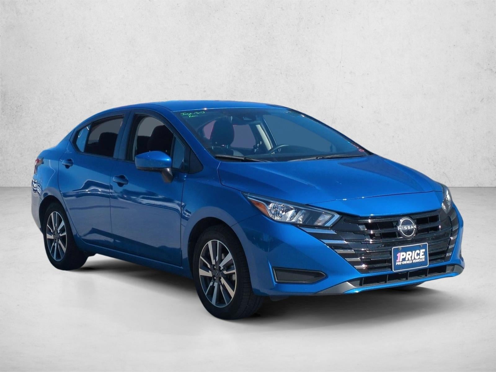 2024 Nissan Versa SV CVT