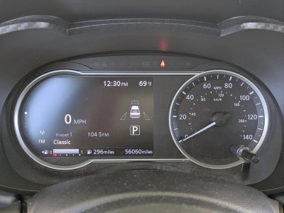 2024 Nissan Versa SV CVT