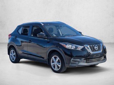 2019 Nissan Kicks S FWD