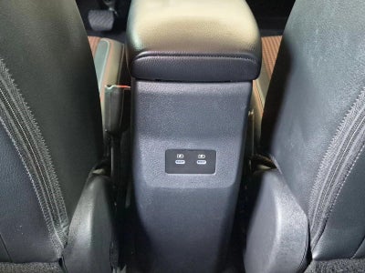 2025 Nissan Kicks SR FWD