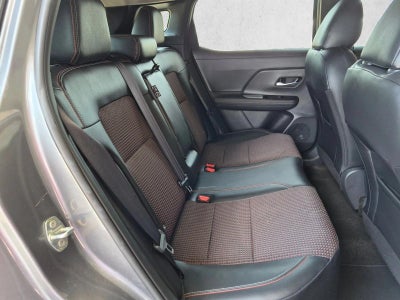 2025 Nissan Kicks SR FWD