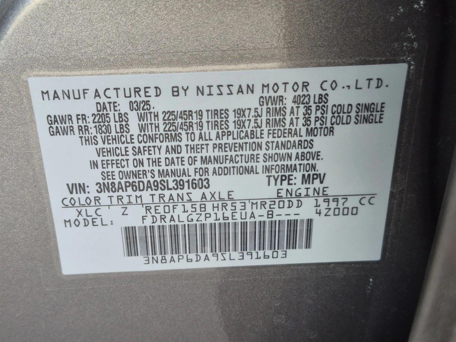 2025 Nissan Kicks SR FWD