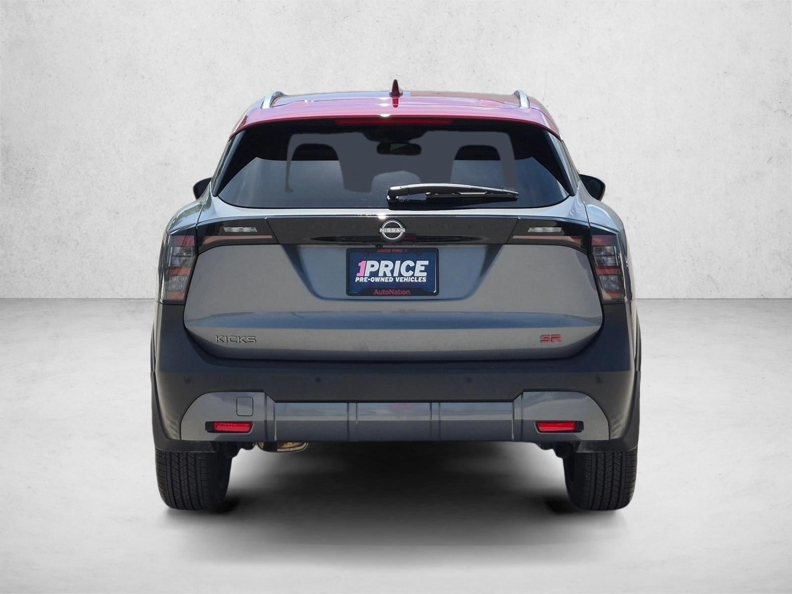 2025 Nissan Kicks SR FWD