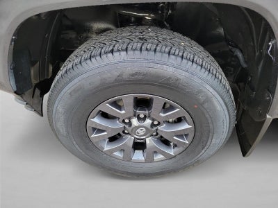 2022 Toyota Tacoma 2WD 2WD SR5 Double Cab 5' Bed V6 AT (GS)