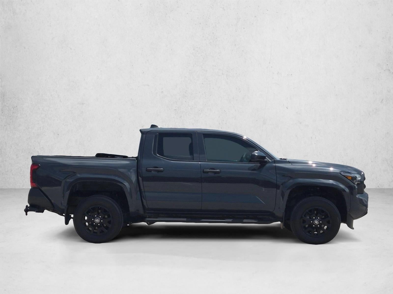 2024 Toyota Tacoma 2WD 2WD SR Double Cab 5' Bed AT (Natl)