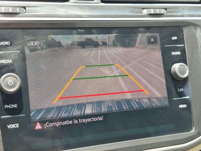 2022 Volkswagen Tiguan 2.0T SE FWD