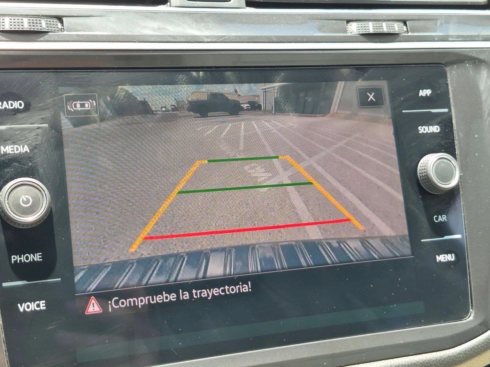 2022 Volkswagen Tiguan 2.0T SE FWD