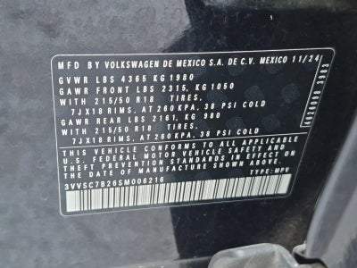 2025 Volkswagen Taos SE FWD