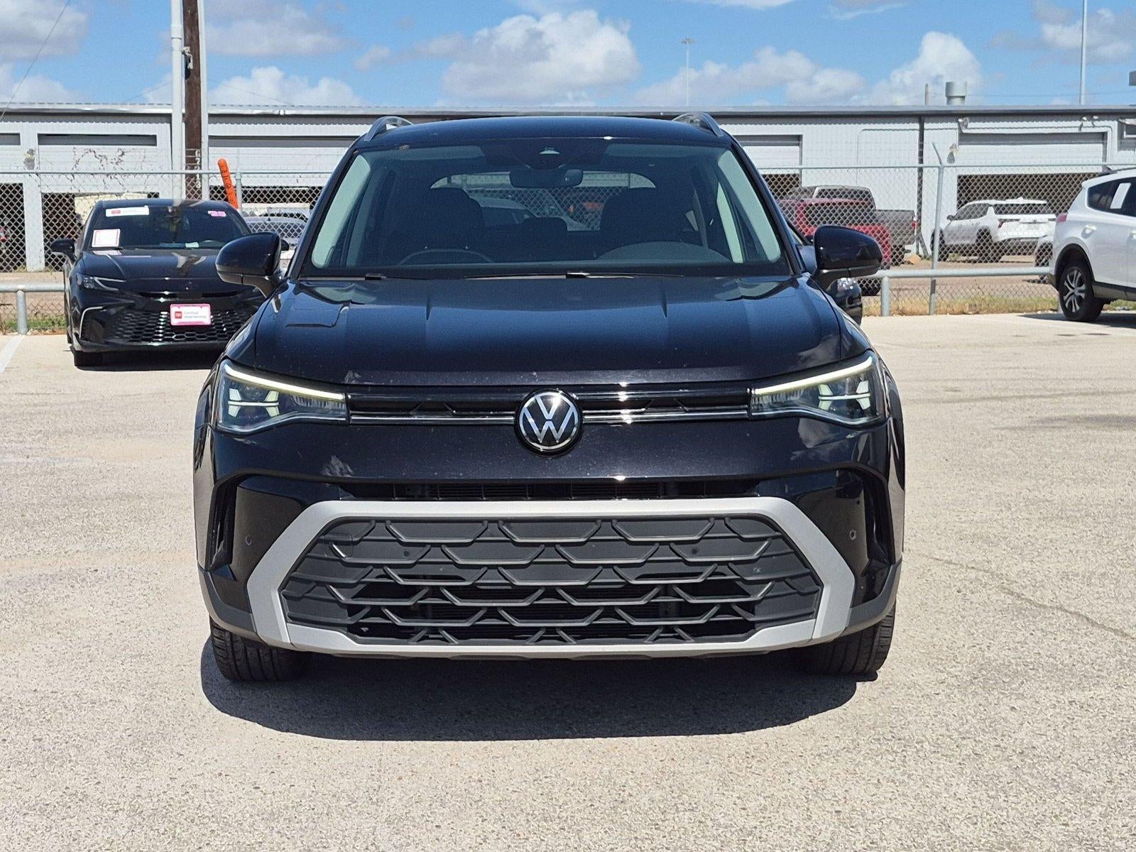 2025 Volkswagen Taos SE FWD