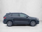 2024 Volkswagen Taos SE FWD