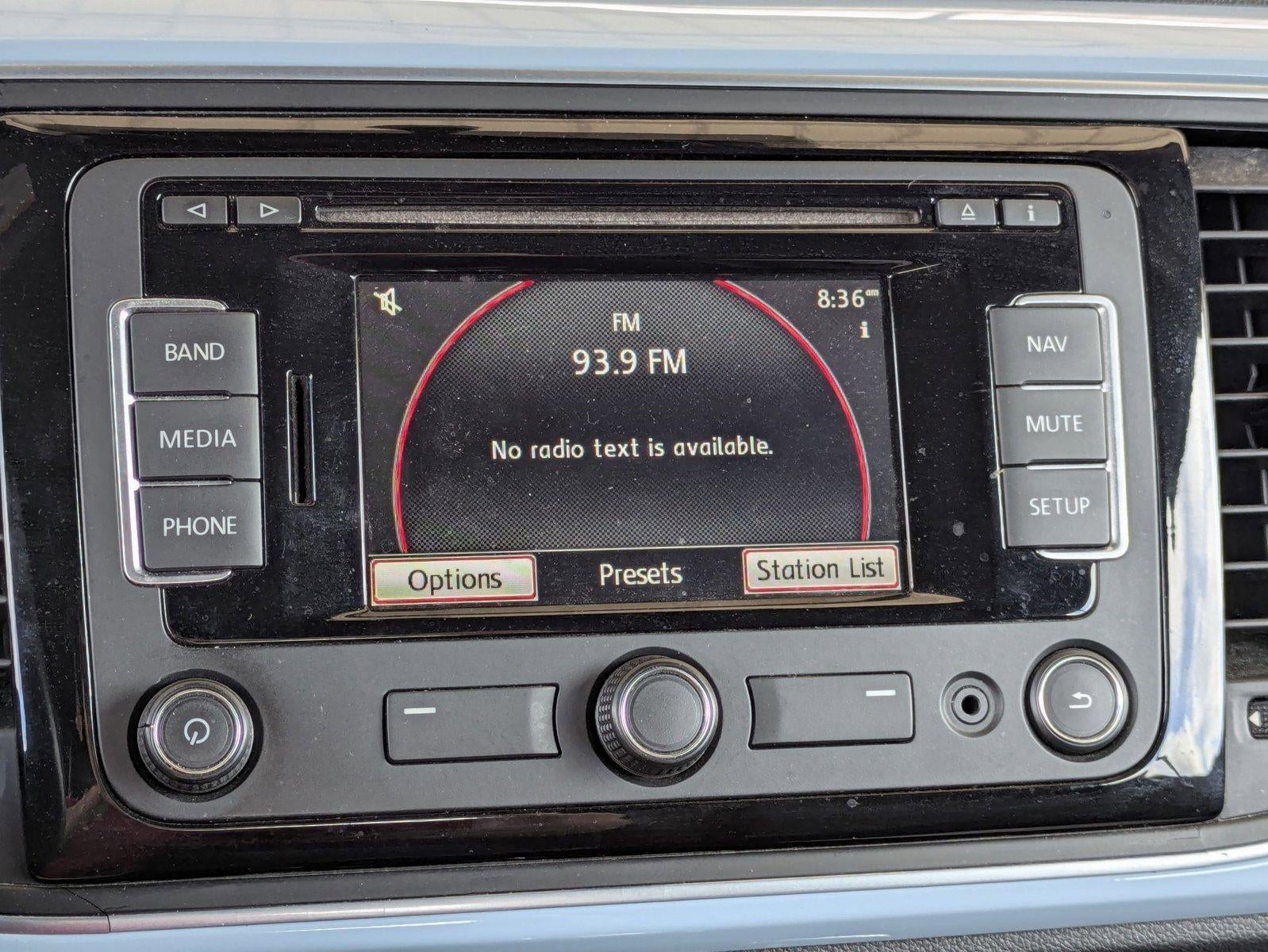 2015 Volkswagen Beetle Convertible 2dr Auto 1.8T w/Sound/Nav PZEV