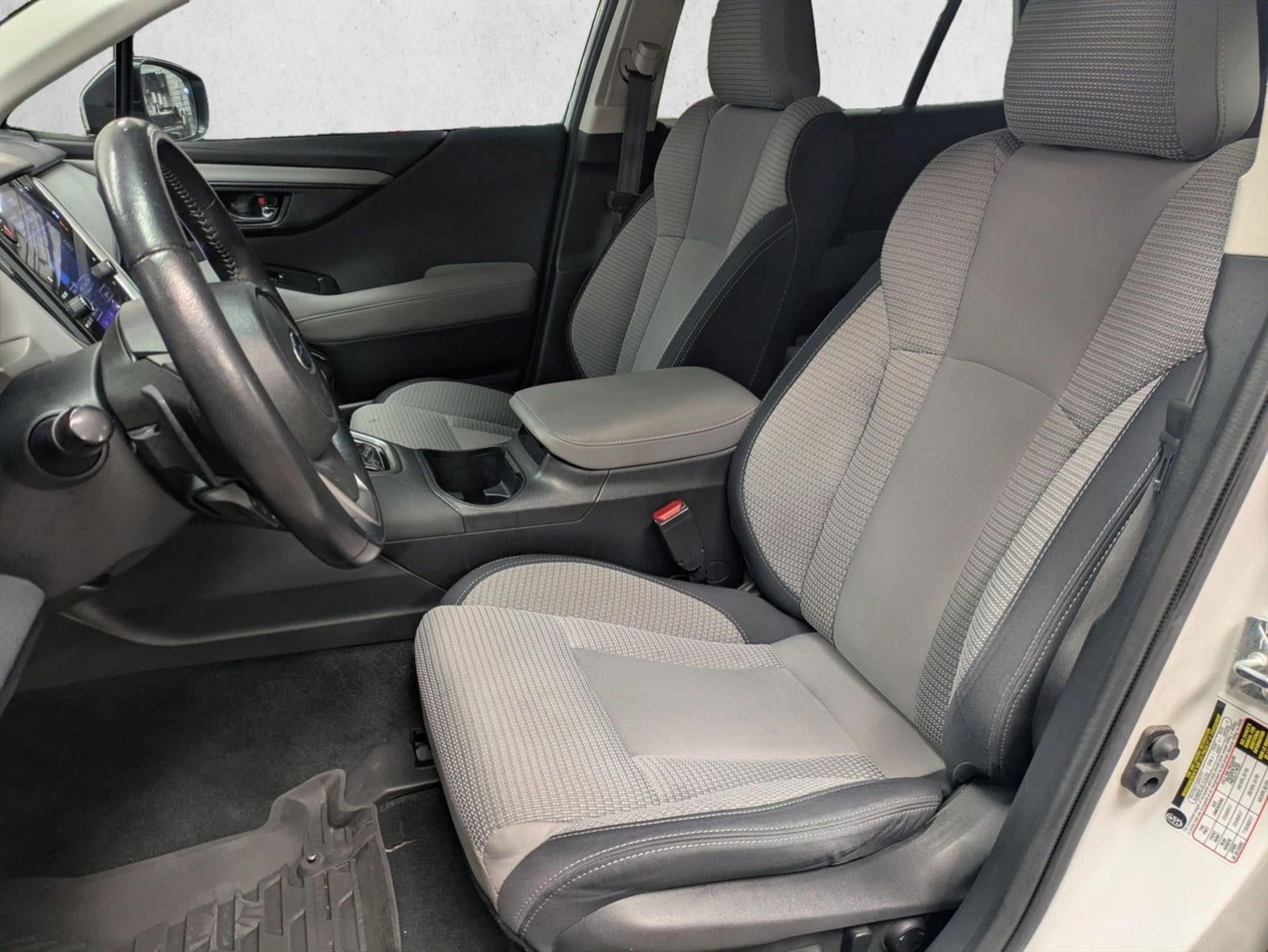 2022 Subaru Outback Premium CVT