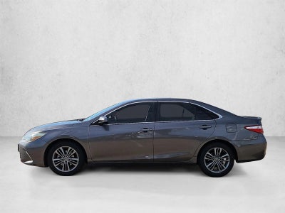 2015 Toyota Camry 4dr Sdn I4 Auto SE (SE)
