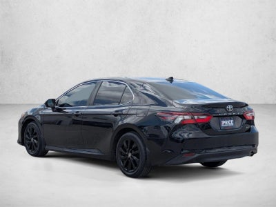 2022 Toyota Camry LE Auto (SE)