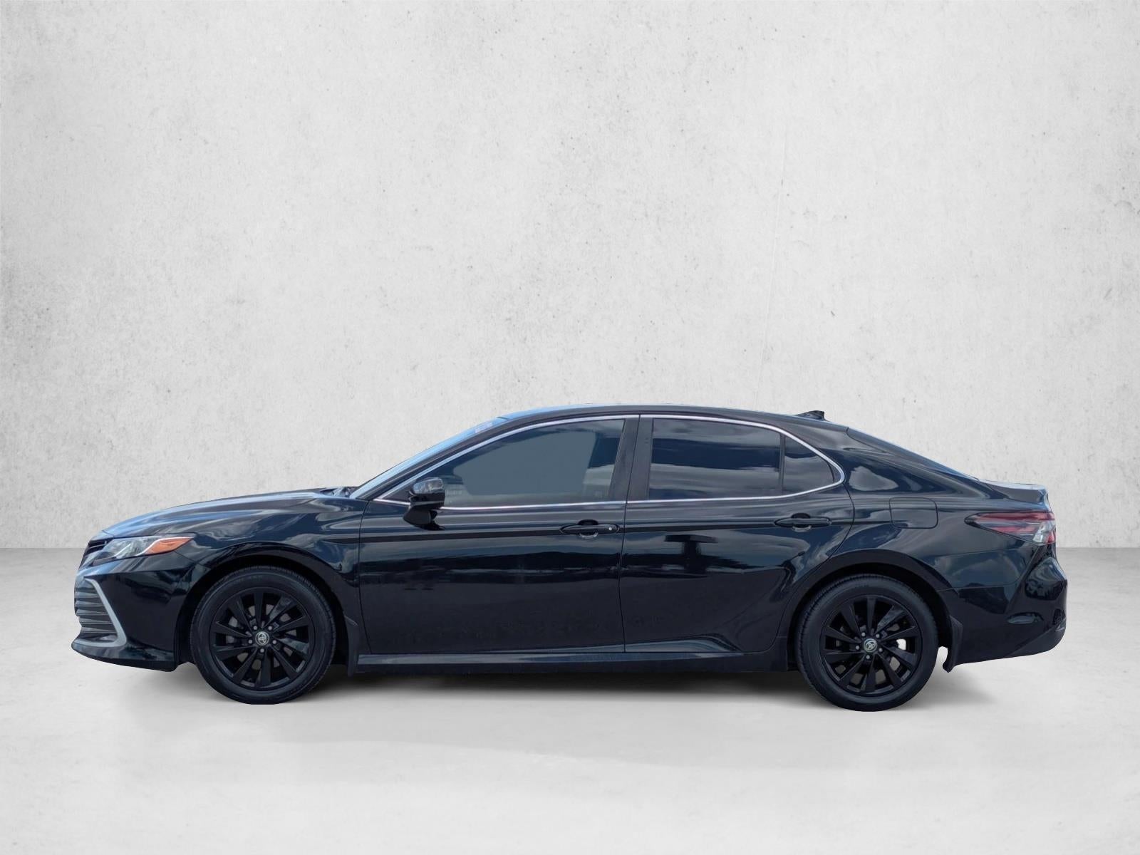 2022 Toyota Camry LE Auto (SE)