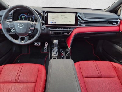 2025 Toyota Camry XSE (Natl)