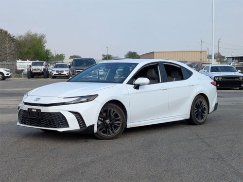 2025 Toyota Camry SE (SE)