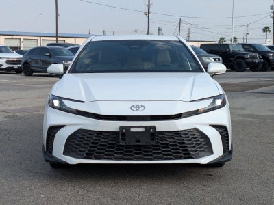 2025 Toyota Camry SE (SE)