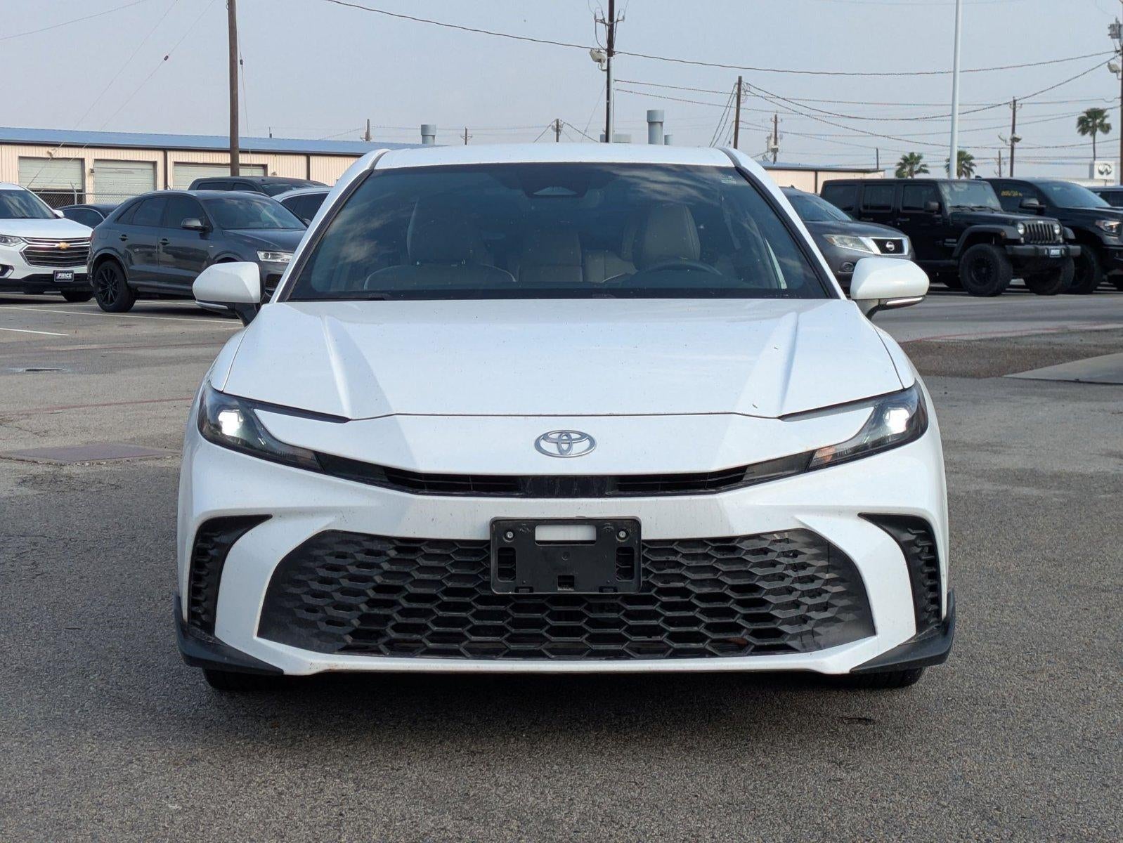 2025 Toyota Camry SE (SE)