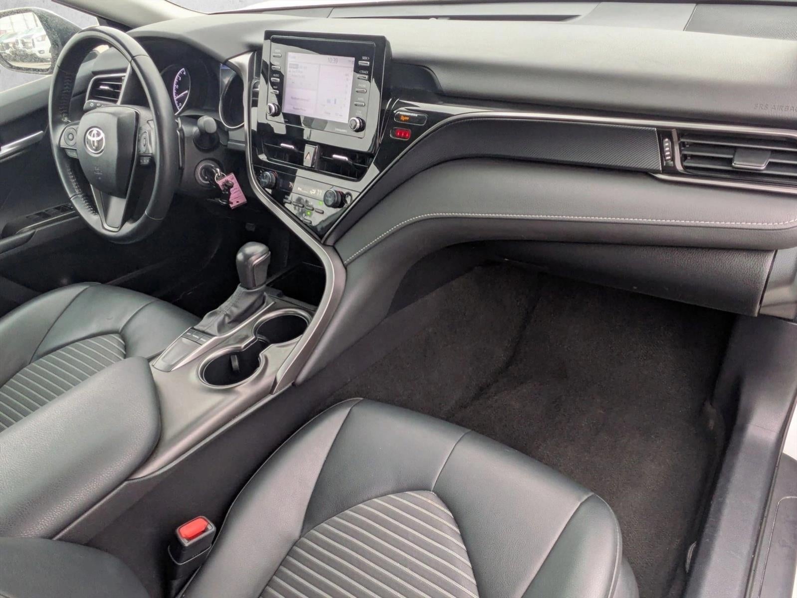 2024 Toyota Camry SE Auto (SE)