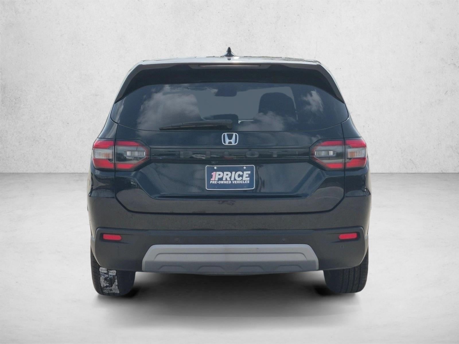2024 Honda Pilot EX-L 8 Passenger 2WD
