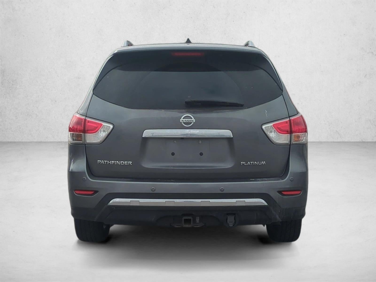 2015 Nissan Pathfinder 2WD 4dr Platinum