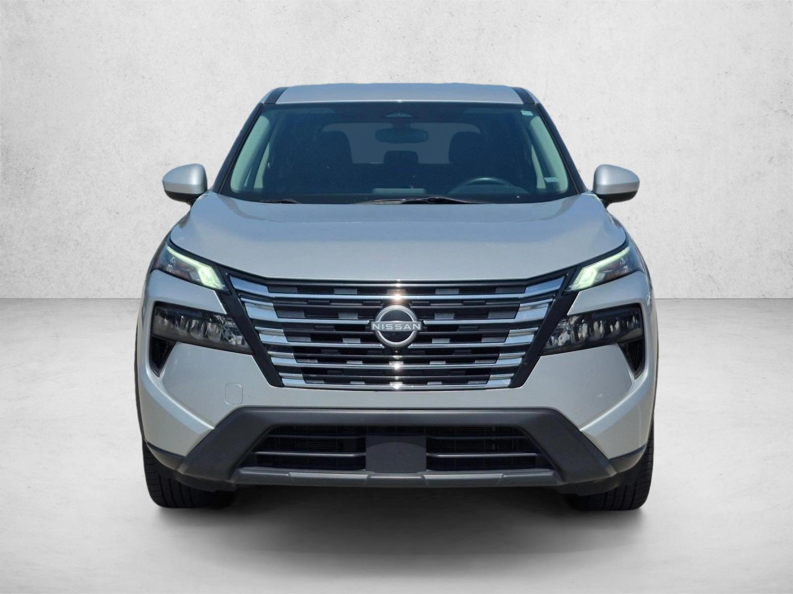 2024 Nissan Rogue FWD SV