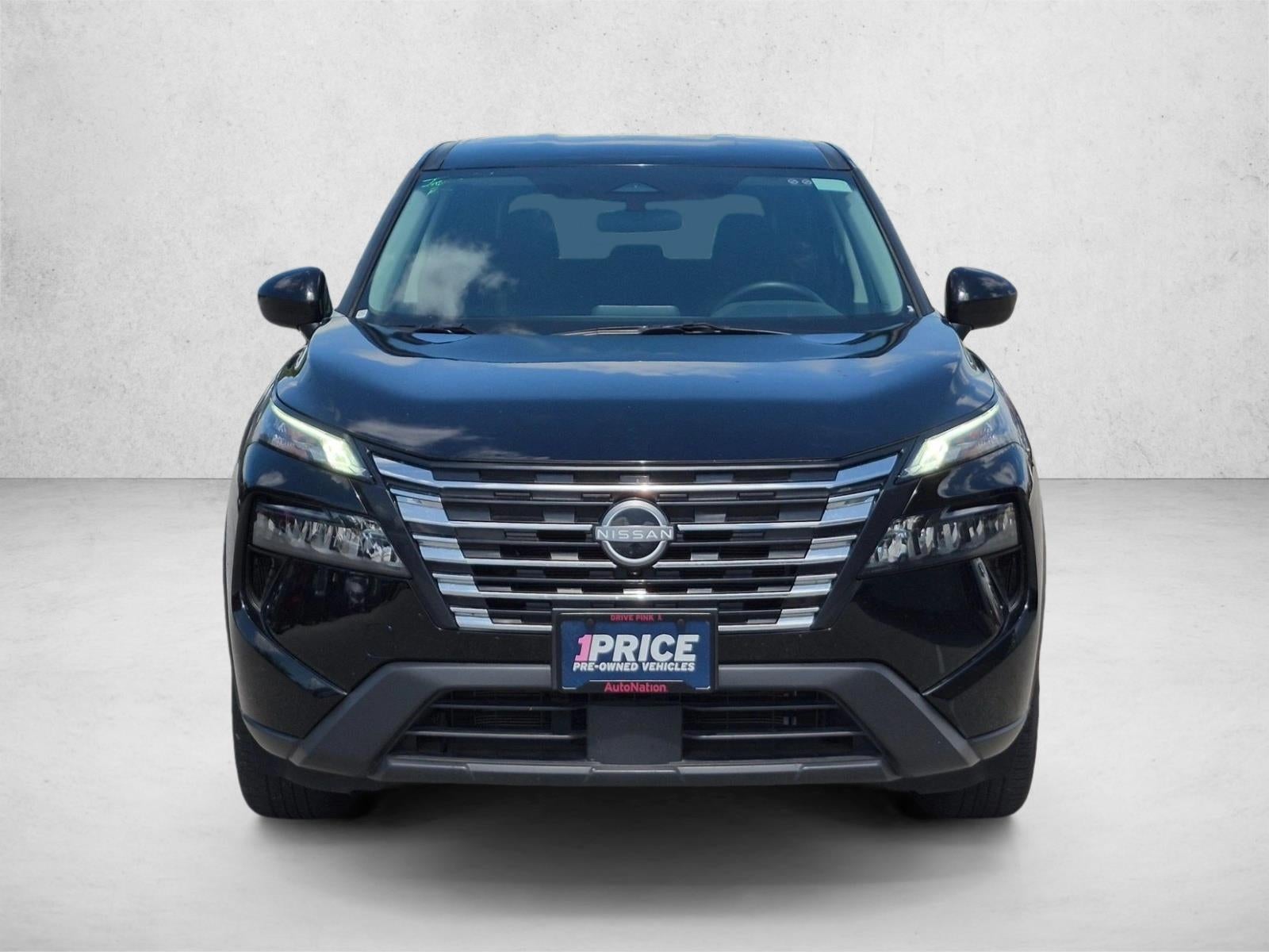 2025 Nissan Rogue FWD SV