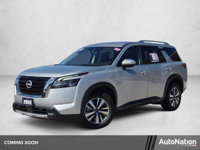 2025 Nissan Pathfinder SL 2WD