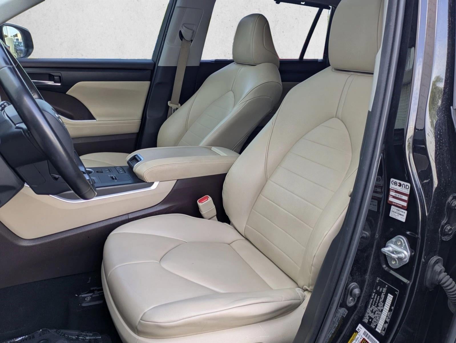 2020 Toyota Highlander XLE FWD (Natl)