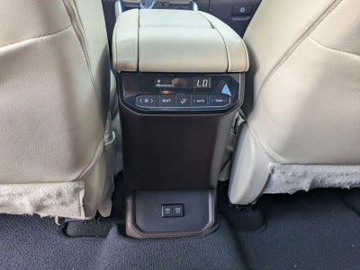 2020 Toyota Highlander XLE FWD (Natl)