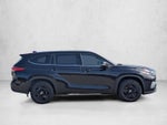 2020 Toyota Highlander XLE FWD (Natl)