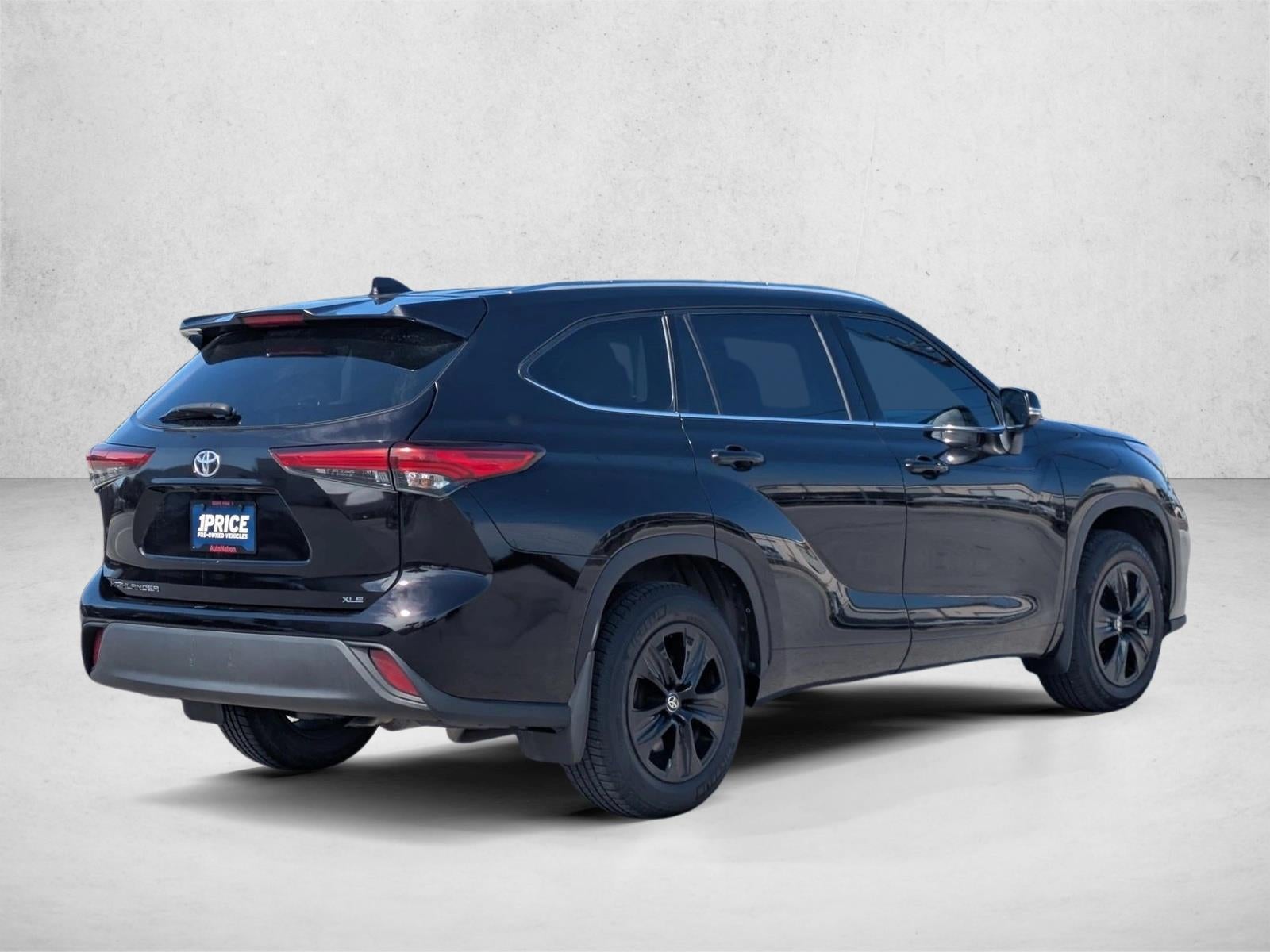 2020 Toyota Highlander XLE FWD (Natl)