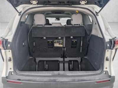 2021 Toyota Sienna LE FWD 8-Passenger (Natl)