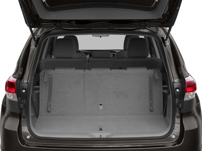 2017 Toyota Highlander LE Plus V6 FWD (SE)